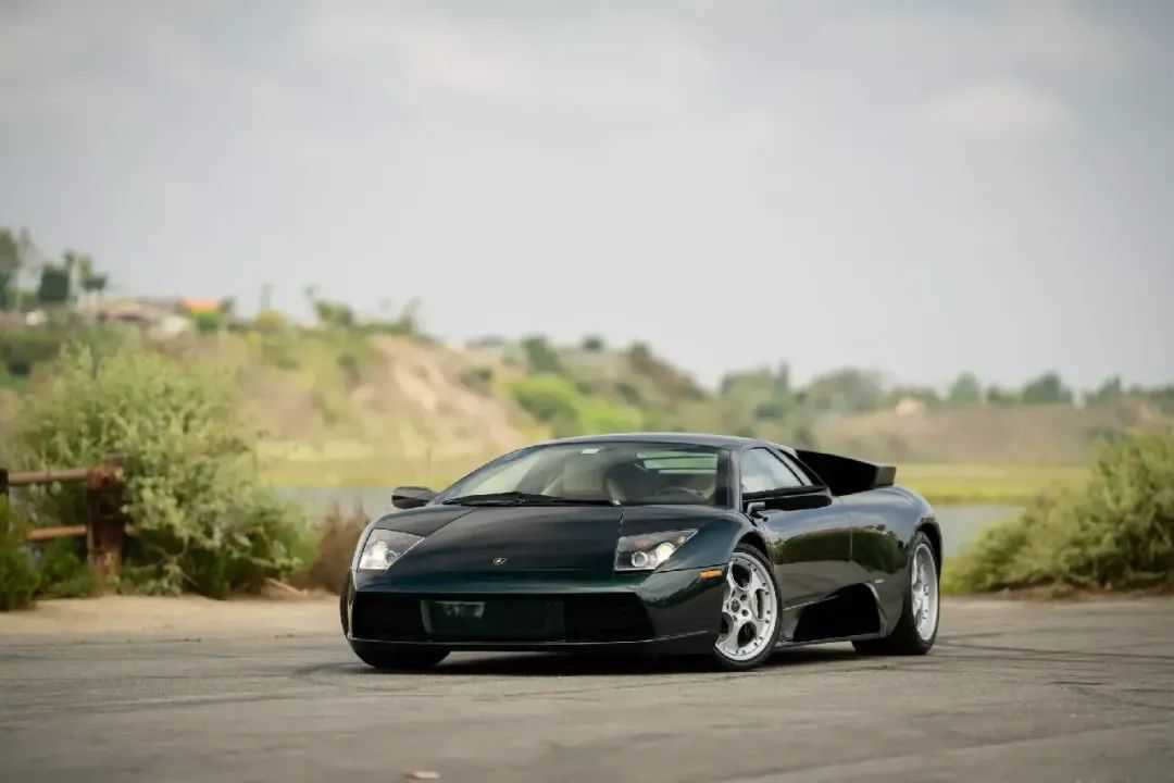 2004 Lamborghini Murciélago for Sale in US Stands Out with Quirky Frog-Like Exhaust Design